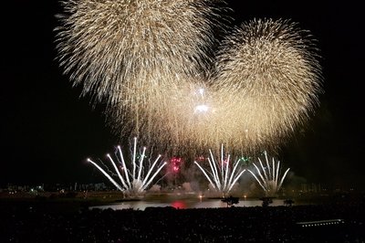 🎆 아다치 불꽃놀이 이미지 2